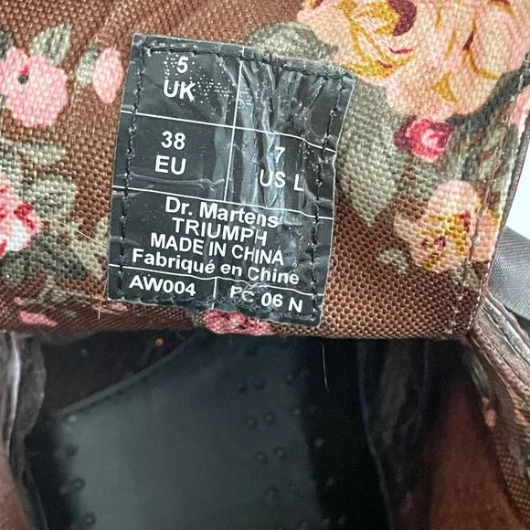 Dr. Martens Brown Distressed Leather Triumph Tall Lace Up Fold Over Boot Size 7 - Picture 12 of 12